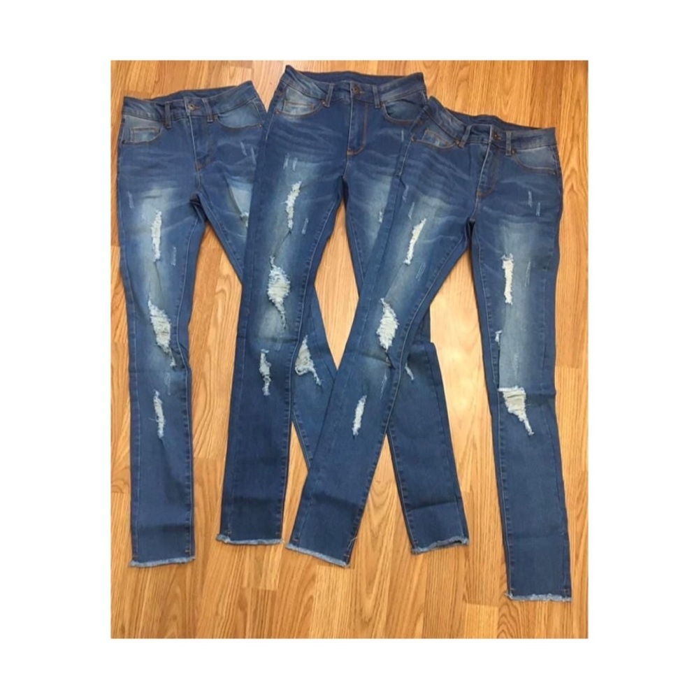 Bagel Distressed Skinnies